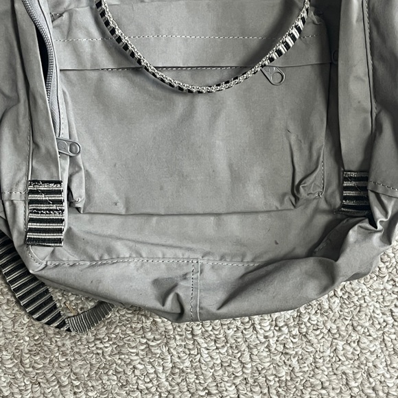 Kånken Gray Backpack - Picture 4 of 4